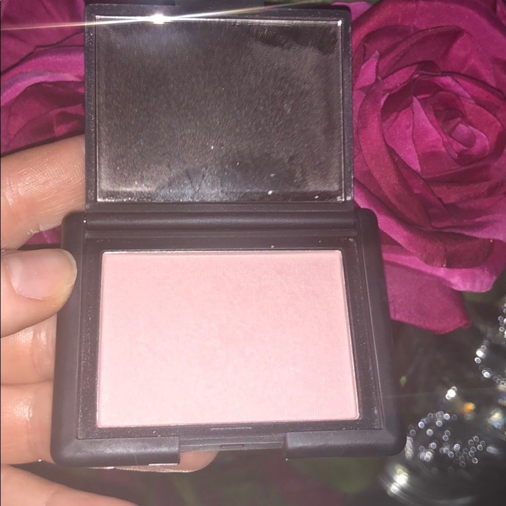NARS impassioned blush gently used full size